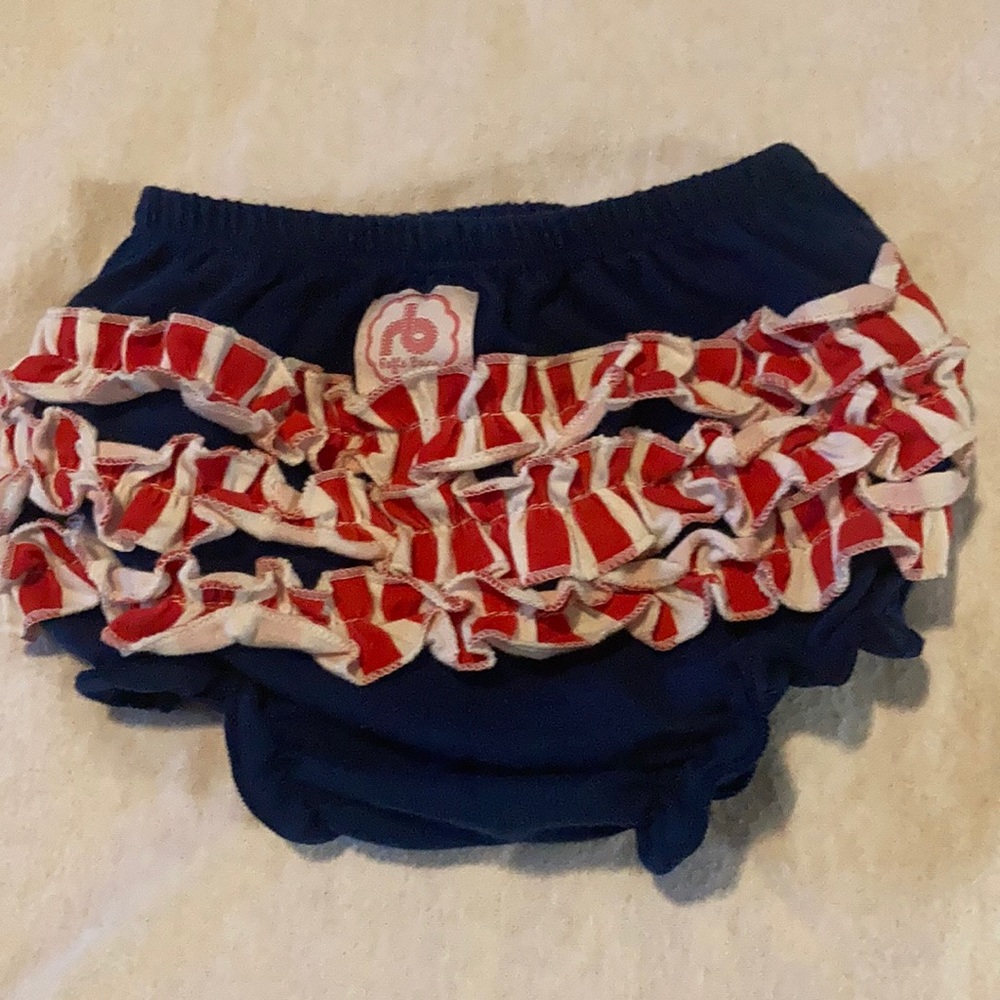 3 different ruffle buns - Picture 2 of 11